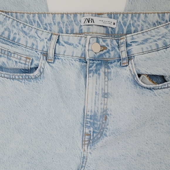 🎉hp🎊 Zara mom fit jeans - Picture 6 of 7